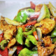 87. Chicken with Green Pepper in Black Bean Sauce 士召鸡